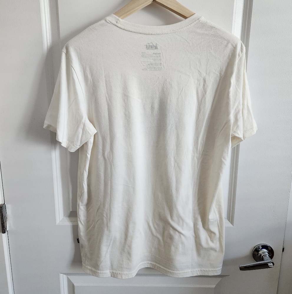 NWOT REI Co-Op Unisex Logo T-Shirt In Ivory, Size Medium - Picture 5 of 7